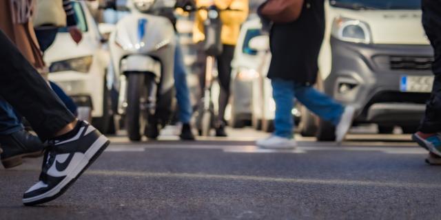 Vehículos Autónomos e Inteligencia Artificial: El Futuro de la Movilidad Segura, Conectada y Ética