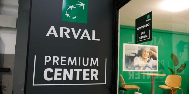 Arval España inaugura su red de talleres Arval Premium Center